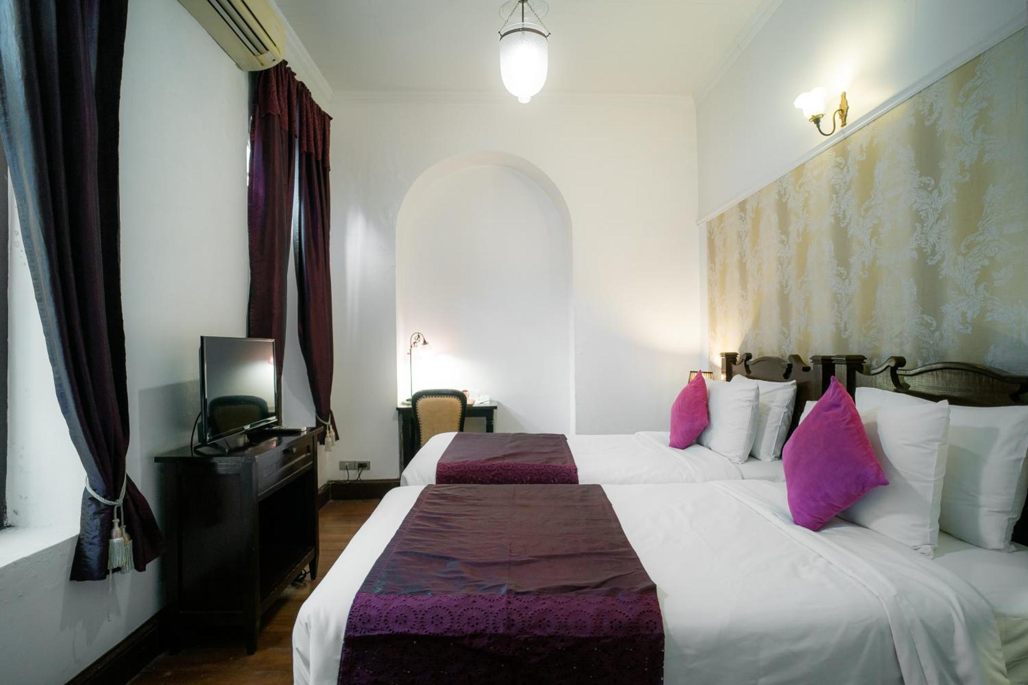 Готель Praya Palazzo (Adults Only) Бангкок Екстер'єр фото