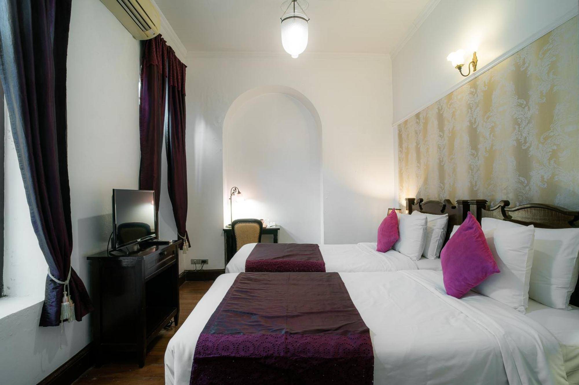 Готель Praya Palazzo (Adults Only) Бангкок Екстер'єр фото