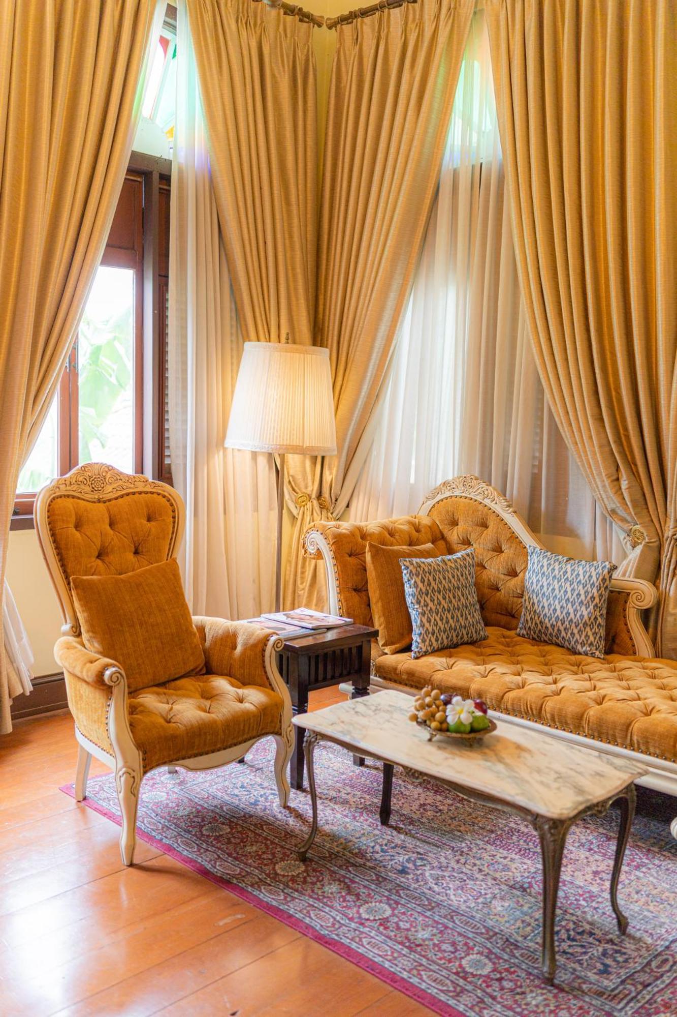 Готель Praya Palazzo (Adults Only) Бангкок Екстер'єр фото