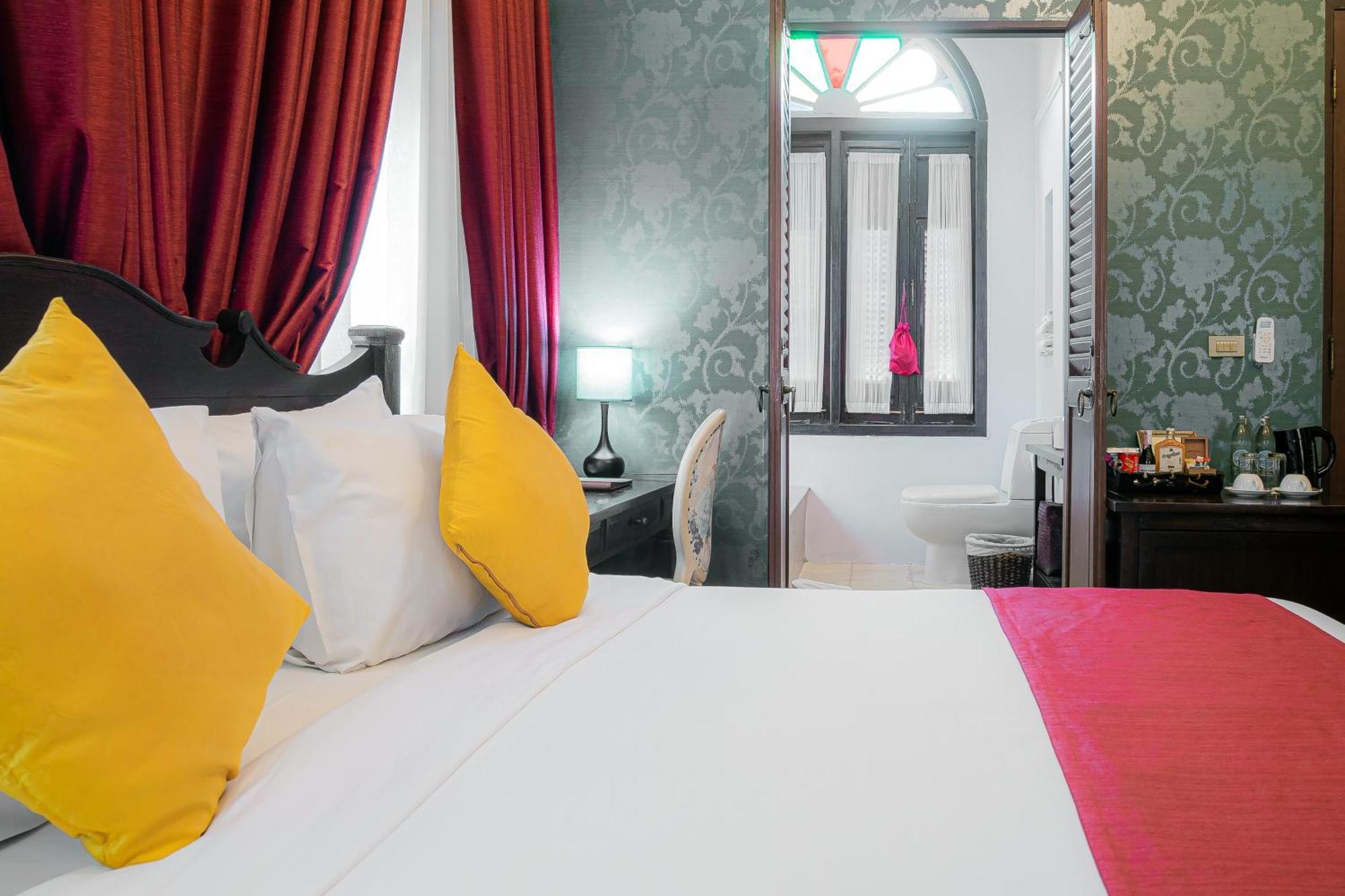 Готель Praya Palazzo (Adults Only) Бангкок Екстер'єр фото